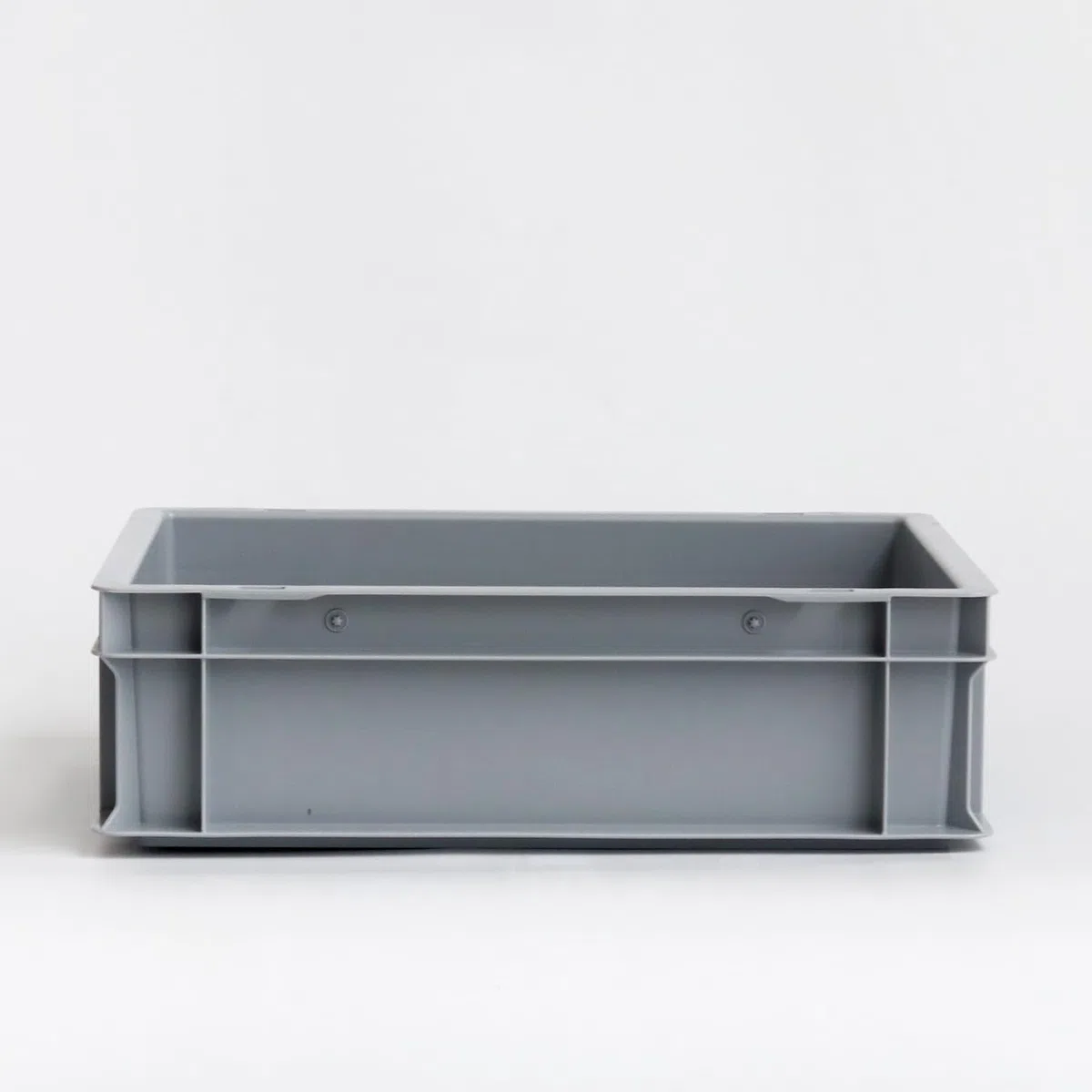 ALUTEC 75038 - Contenitore in plastica (11 litri, 40 x 30 x 12 cm, resistente al freddo e al calore, chiuso, salvaspazio, impilabile, per uso alimentare, scatola di conservazione)