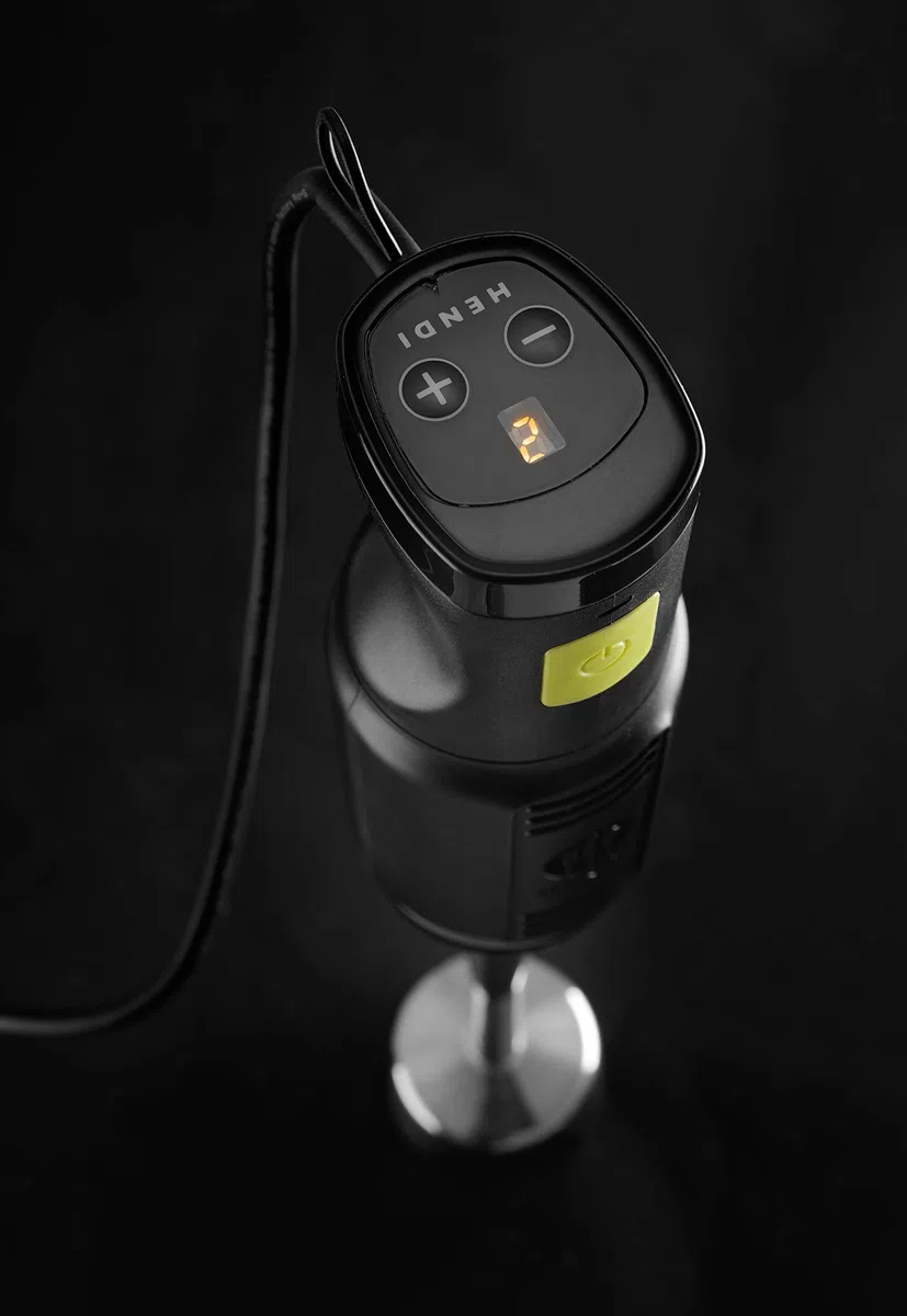 HENDI Frullatore a immersione, lama a croce in acciaio inox rivestita in titanio, 6 velocità con display LCD, miscelatore, frullatore a mano, mixer ad immersione, 230V, 250W, ø71x(H)444mm, ABS