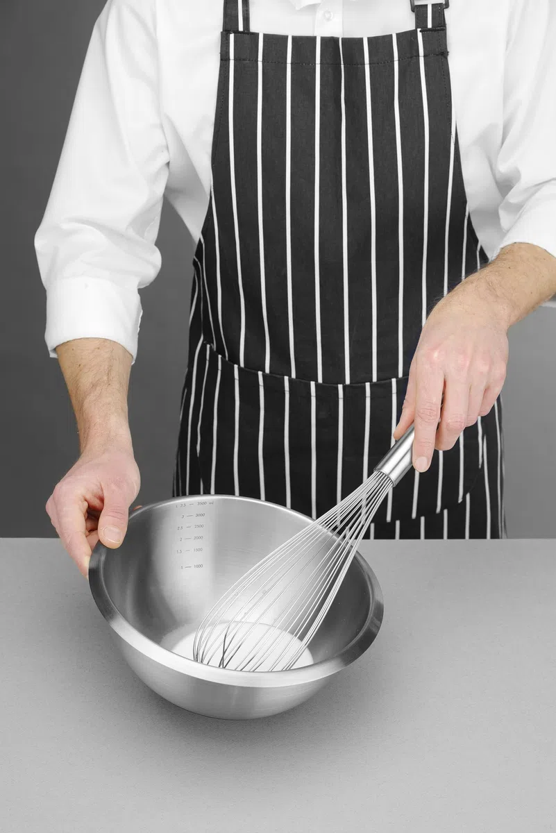 HENDI Ciotola da cucina, 3L, multifunzionale, insalatiera, contenitore per alimenti, ciotola di miscelazione, con base in gomma antiscivolo, ⌀265x(H)125mm, acciaio inox