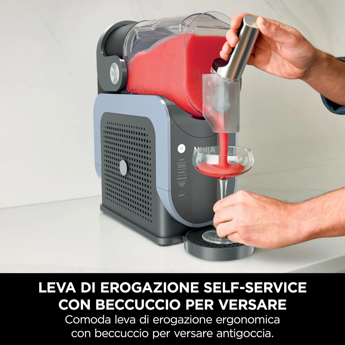 Ninja SLUSHi Macchina per Bevande Ghiacciate, per Granite, Cocktail, Frappé, Milkshake e Succhi, Senza Bisogno di Ghiaccio, Technologia WhisperChill, Capacità 1,9 L, Blu e Grigio FS301EU