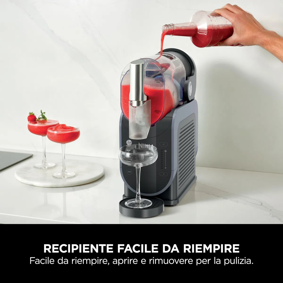 Ninja SLUSHi Macchina per Bevande Ghiacciate, per Granite, Cocktail, Frappé, Milkshake e Succhi, Senza Bisogno di Ghiaccio, Technologia WhisperChill, Capacità 1,9 L, Blu e Grigio FS301EU
